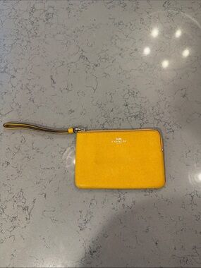 Coach Corner Zip Wristlet in Crossgrain Leather Yellow